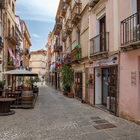 Via Cavour 19, Camere Del Conte Iglesias Zewnętrze zdjęcie