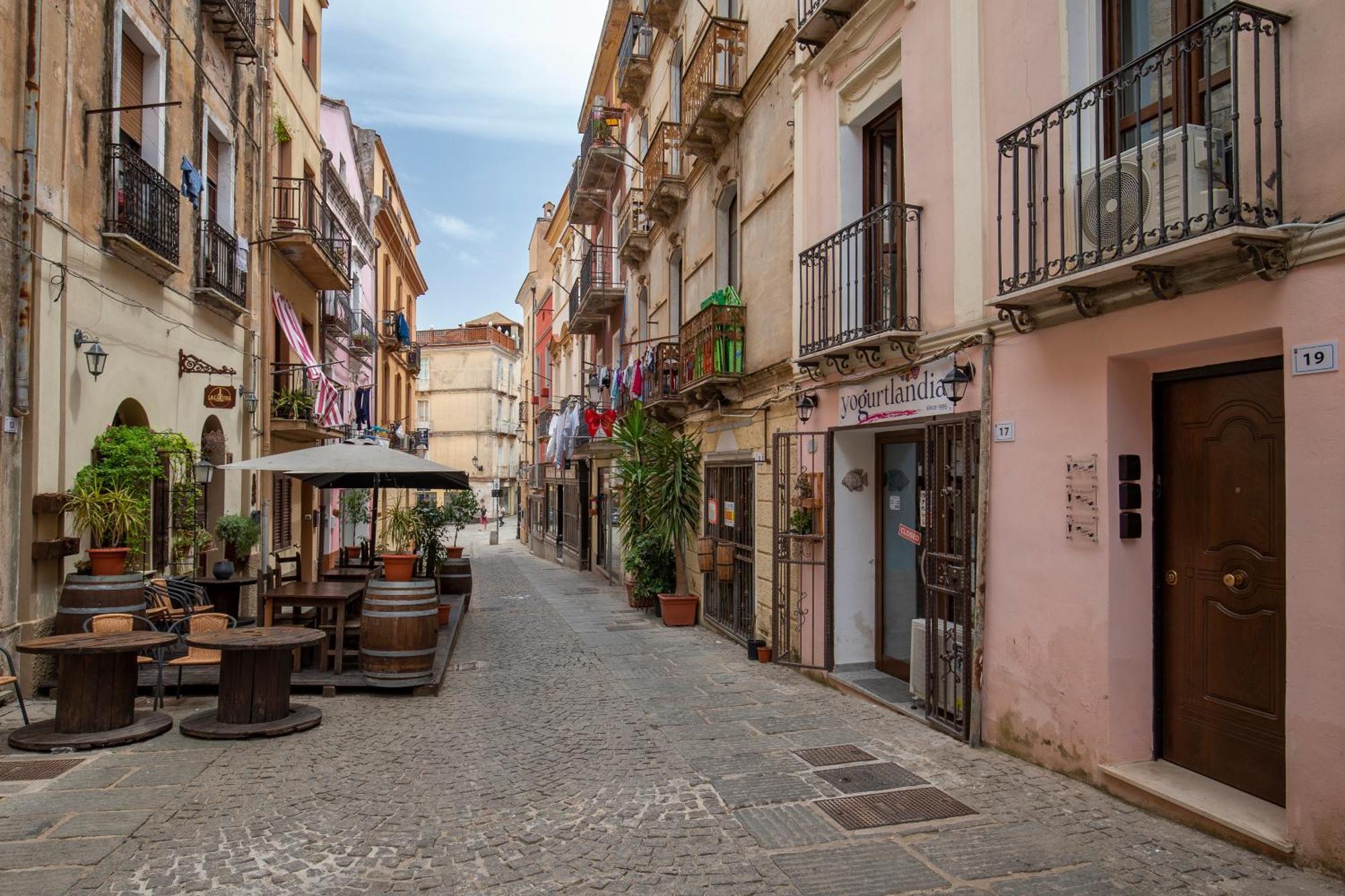 Via Cavour 19, Camere Del Conte Iglesias Zewnętrze zdjęcie